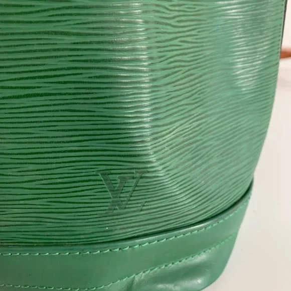 Louis Vuitton Epi Noe Bucket Bag - Picture 8 of 8